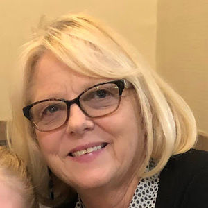 Meet your Posher, Malia